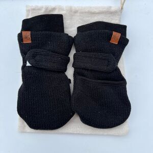 NEW Goumi Kids Shadow Baby Knit Mitts 3-6 mo Organic Cotton Gloves Mittens